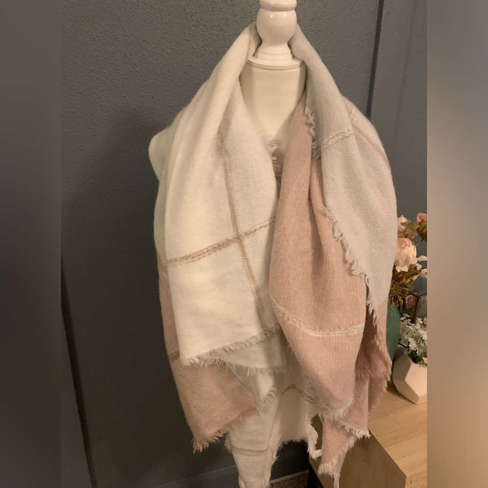 Pink Plaid Shawl - Picture 1 of 6